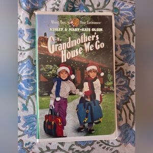 Mary Kate And Ashley Olsen - To Grandmothers House We Go Vhs.